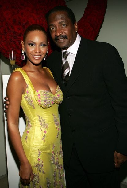 Beyoncé Knowles and her father Matthew Knowles in 2005.