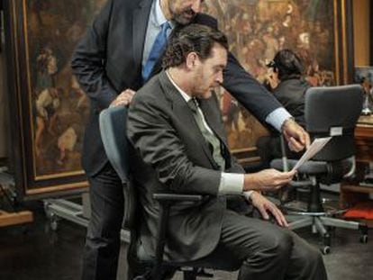 Gabriele Finaldi stands alongside Prado director Miguel Zugaza.