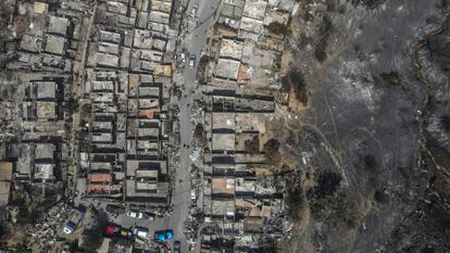 Aerial view of an area of Viña del Mar affected by fires, on February 5, 2024.
