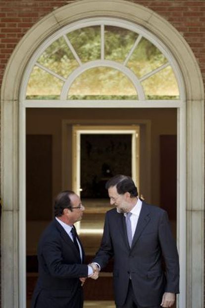 Spanish PM Mariano Rajoy and French President François Hollande in Madrid on Thursday.