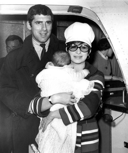 Barbra Streisand with her first husband,  Elliott Gould, and their child Jason in 1967.