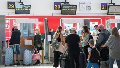 Passengers traveling to Manchester in Lanzarote airport in the Canary Islands.