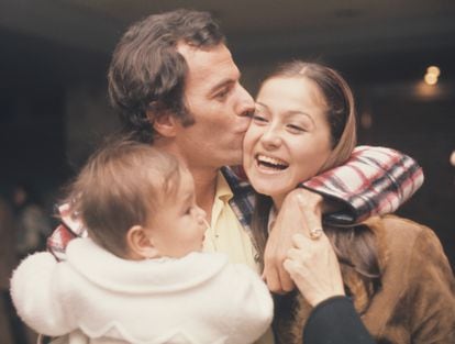 Julio Iglesias with his ex-wife, Isabel Preysler, and his son Julio Iglesias Junior, in 1975, in Madrid.