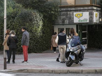 Pro-life activists outside the Dator clinic in Madrid.