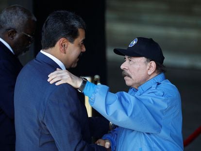 Nicaragua's President Daniel Ortega talks with Venezuela's President Nicolas Maduro during the G77+China summit in Havana, Cuba, September 15, 2023.