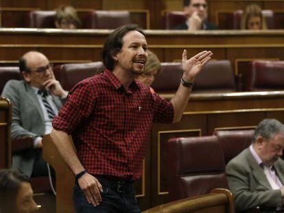 Podemos leader Pablo Iglesias addressing Congress at the last session of the current legislature.