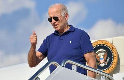 Biden on Friday waving before boarding Air Force One at the Andrews base in Maryland.