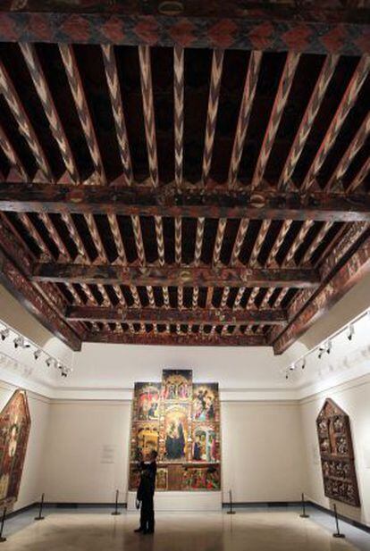 The coffered ceiling installed in the Prado
