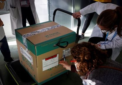 Doses of the Janssen Covid-19 vaccine arrive in Gipuzkoa, northern Spain.
