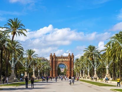 The tree-lined Arc de Triomf square in Barcelona.
