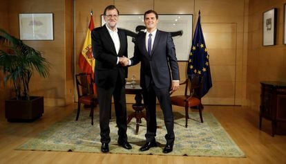 Acting Prime Minister Mariano Rajoy (PP) meets with Albert Rivera (Ciudadanos) in Congress.