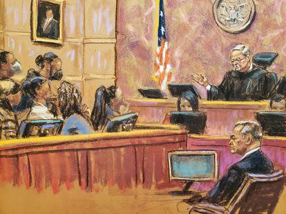 Judge Brian Codan instructs the jury in the trial against Genaro García Luna in New York, on January 16.