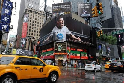 A Times Square billboard of Gareth Bale advertises NBC&#039;s coverage of the Premier League. 
