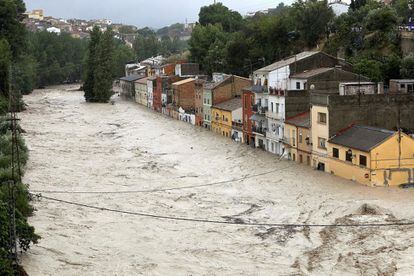 The River Clariano bursts its banks in Ontinyent due to the effects of a weather phenomenon in Spain known as “gota fría,” literally “cold drop.”