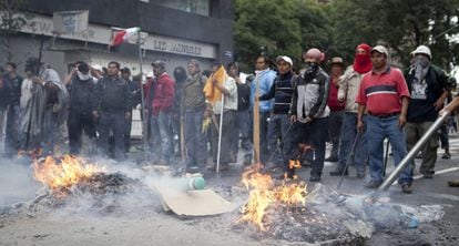 Teachers striking in Mexico City in 2013.