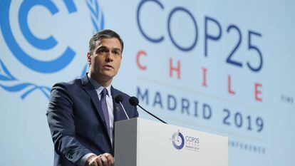 Spanish Prime Minister Pedro Sánchez speaks at COP25.