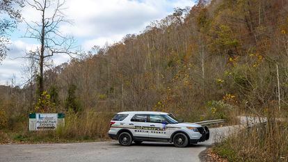 A sheriff's vehicle blocks the area where a rescue operation is underway at a collapsed coal preparation plant in Martin County, Ky., Nov. 1, 2023.
