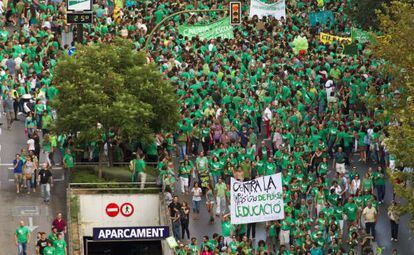 A view of the march against the Balearic government&#039;s education reform in Palma de Mallorca on Sunday.