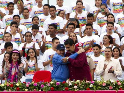 Nicolás Maduro with Nicaraguan President Daniel Ortega.