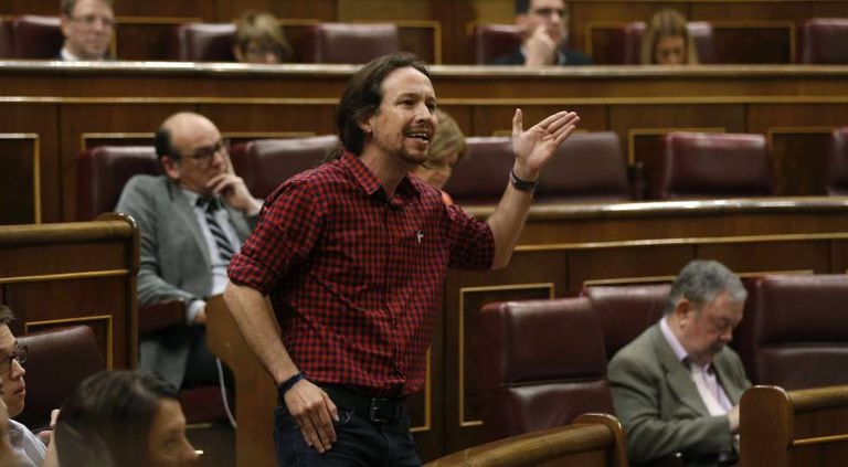 Podemos leader Pablo Iglesias addressing Congress at the last session of the current legislature.