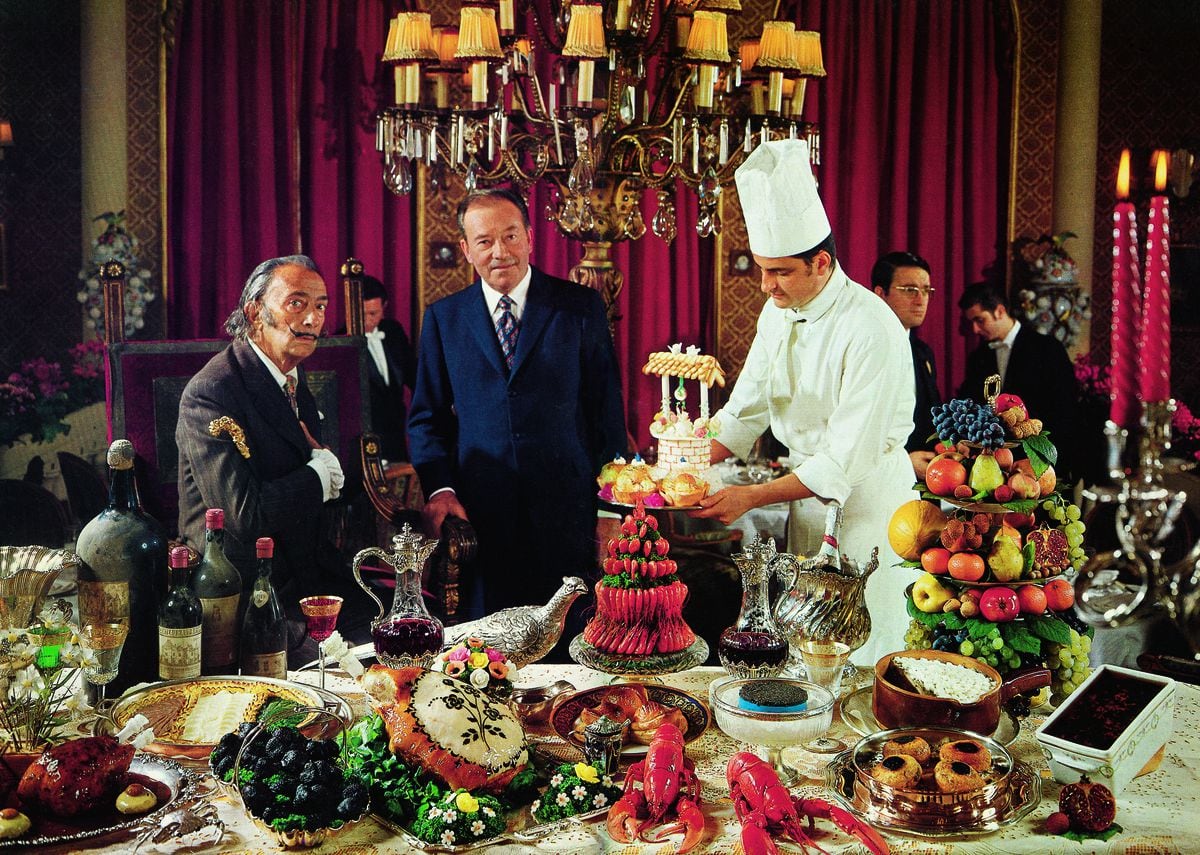 Un banquete es uno de los libros de cocina más populares de España |  cultura