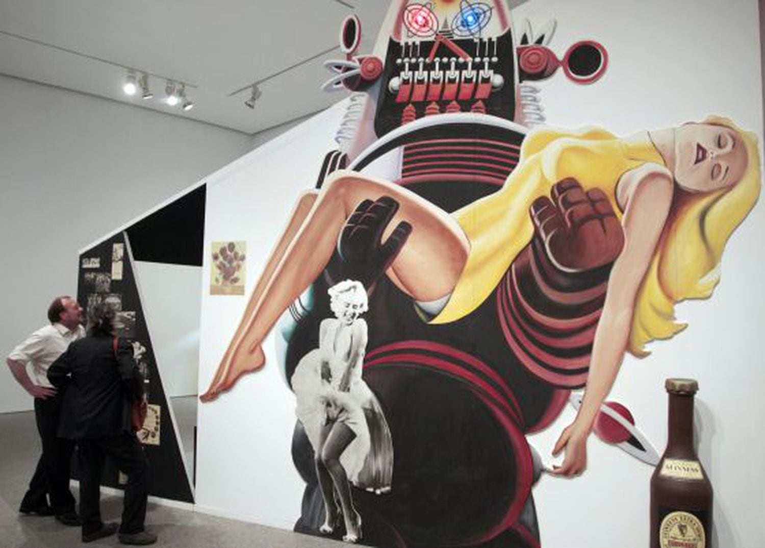 An Exhibition Of Exhibitions For Father Of Pop Art Richard Hamilton News El Pais In English