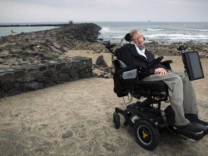 Video: Stephen Hawking interviewed in Tenerife (Spanish captions).
