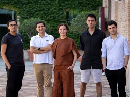 From left to right Jesús Durón, Jorge Vallejo, Elena Reygadas, Santiago Lastra and Gustavo Garnica at La Petxina complex in Valencia last Tuesday.