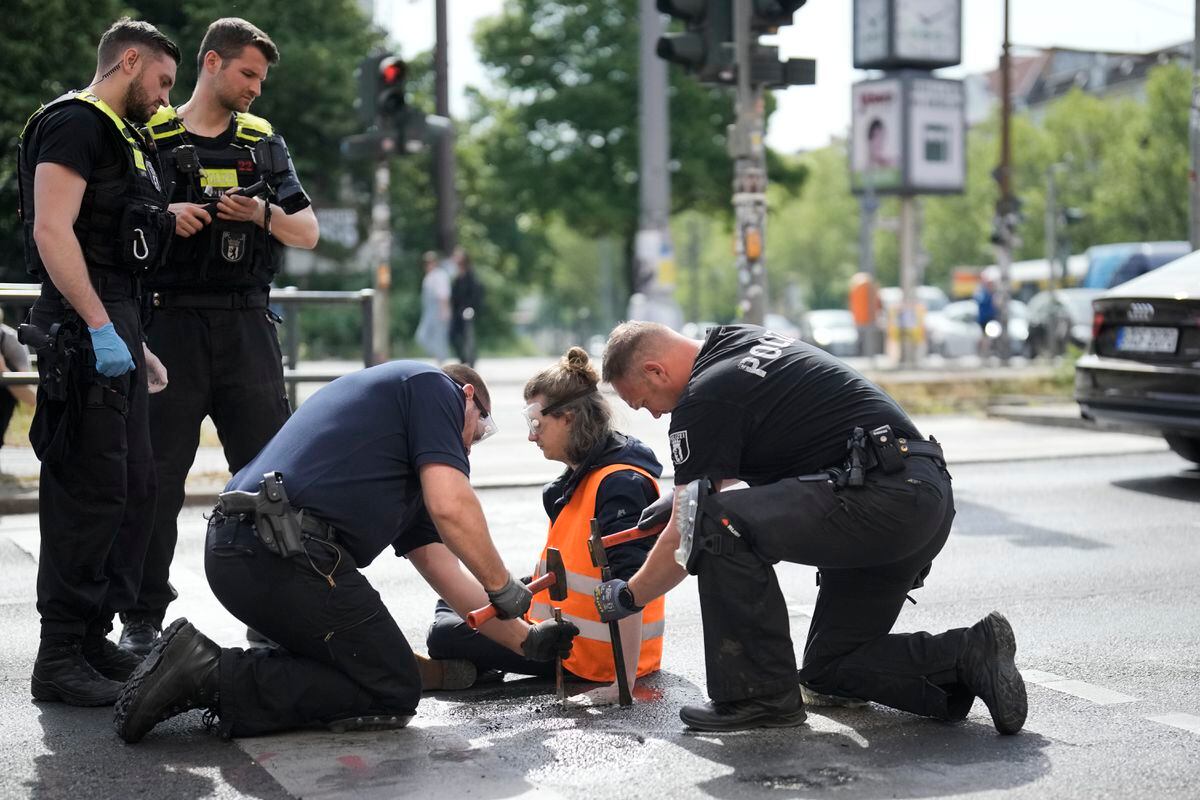 Germany Cracks Down On Climate Activists After Scholz Calls Protest ...