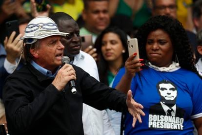 Bolsonaro speaks during a rally in the city of Duque de Caxias, in the state of Río de Janeiro, while wearing a style of hat traditionally associated with Northeast Brazil, a region where he has little support.