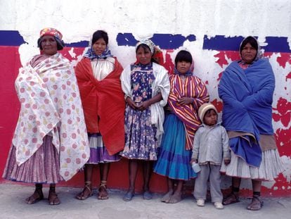 Archival image of Raramuris in Ciudad Juárez.