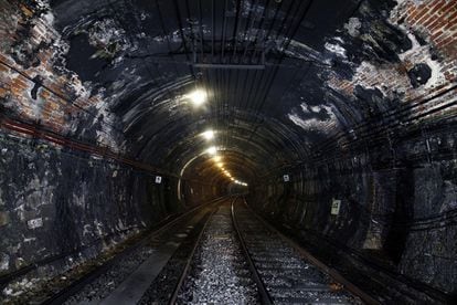 The current state of the Line 1 tunnel.