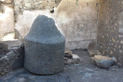 In Pompeii, a bakery-prison where slaves were exploited, is discovered |  Culture | EL PAÍS English