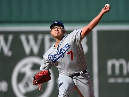 Julio Urías pitches at Fenway Park during a game against the Red Sox on August 26.