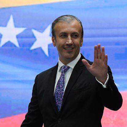 Tareck El Aissami arrives at a signing ceremony for an agreement with Chevron, in Caracas, last December.