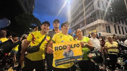 Supporters of Rodolfo Hernández in Bucaramanga.
