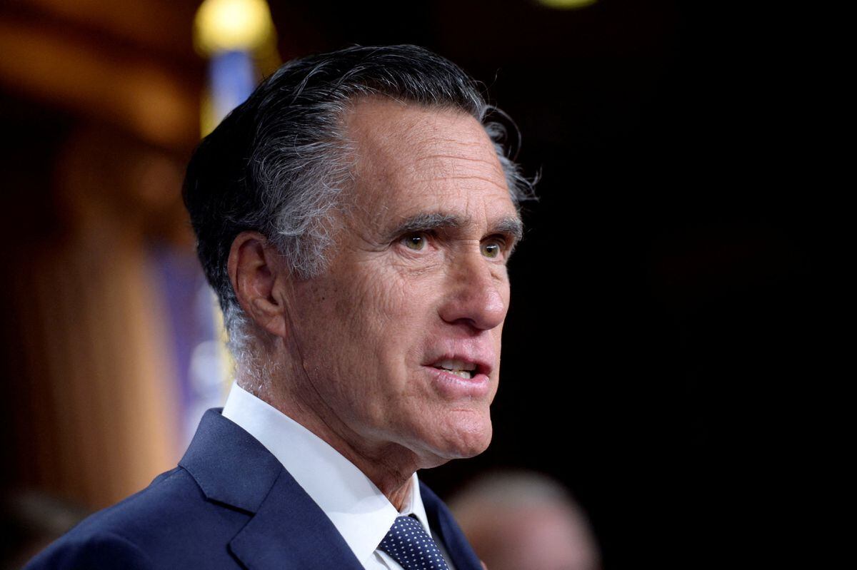 Utah Gop Sen Mitt Romney Former Presidential Candidate And Governor Wont Seek Reelection In