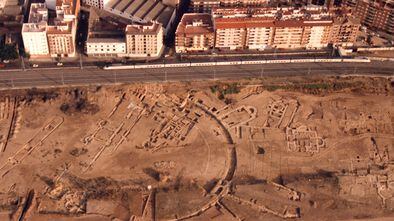 Aerial view of the palatial area at Cercadilla on May 22, 1991, two days before the bulldozers moved in.