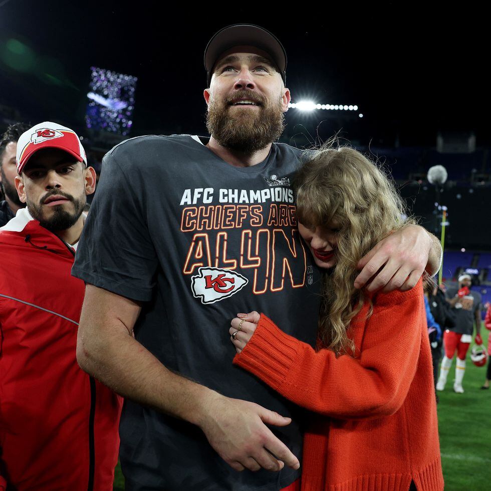 Is It Real Love? Fans Scrutinize Taylor Swift and Travis Kelce's Body  Language. - The New York Times