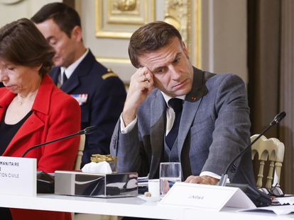 French President Emmanuel Macron next to French Foreign and European Affairs Minister Catherine Colonna during an international humanitarian conference for the civilian population in Gaza, at the Elysee Presidential Palace in Paris, France, November 09 2023.