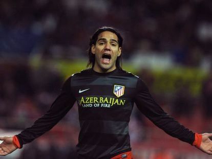 Atletico Madrid&#039;s Colombian forward Radamel Falcao reacts during the Copa del Rey semifinal second leg in Seville. 