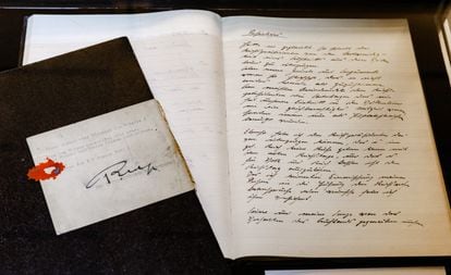 One of Hitler's fake diaries displayed at 'Stern' magazine's headquarters in Hamburg in 2018 on Journalism Day.