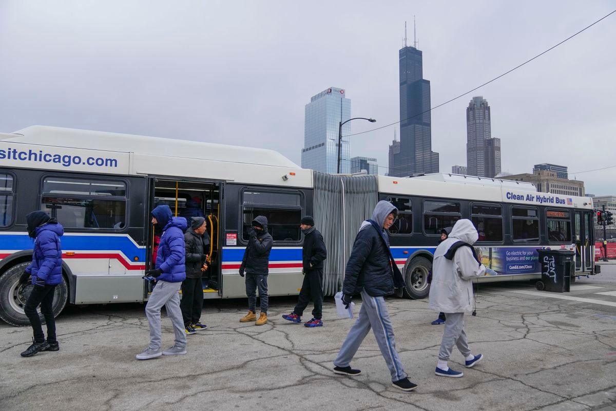 Freezing Temperatures Complicate Chicago’s Struggles To House Asylum ...