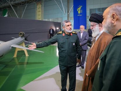 Iran's Supreme Leader, Ayatollah Ali Khamenei looks at an Iranian missile during the IRGC Aerospace Force achievements exhibition in Tehran, Iran November 19, 2023.