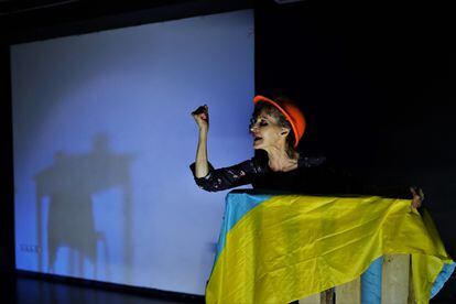 British actress Kristin Milward during her performance at the ProEnglish Theater in Kyiv. 