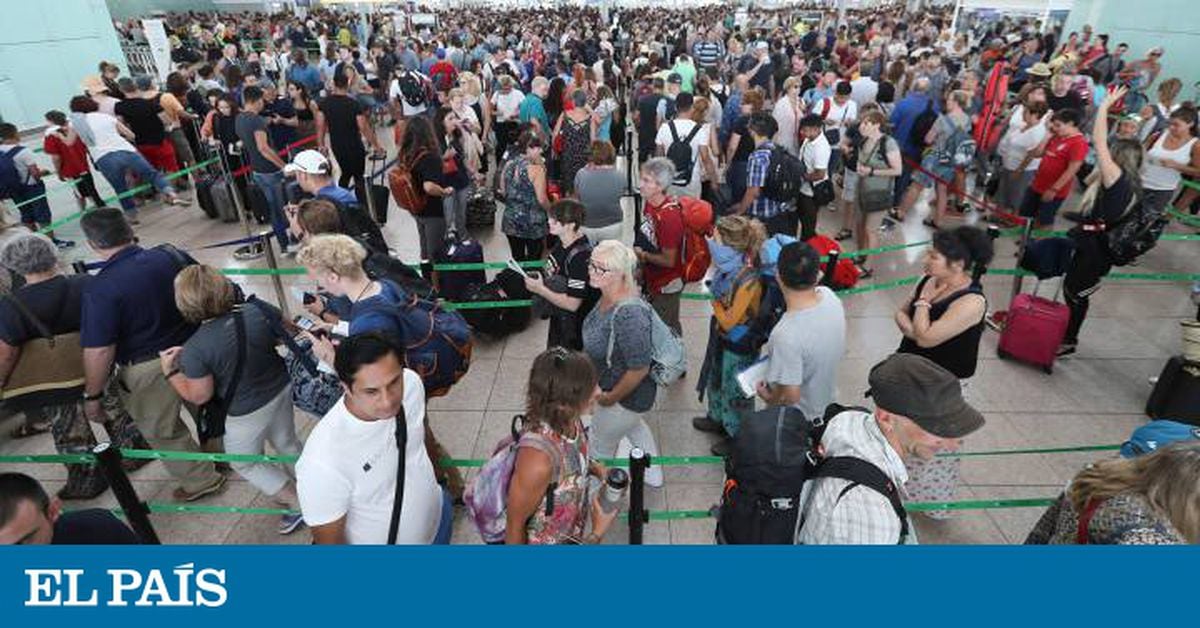 Travel chaos at Spanish airports End to Barcelona airport strike in