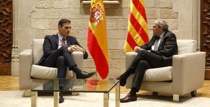 Pedro Sánchez (l) and Quim Torra during their meeting on Thursday in Barcelona.