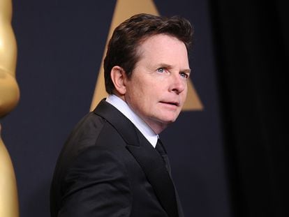 Actor Michael J. Fox poses in the press room at the 89th annual Academy Awards on February 26, 2017.