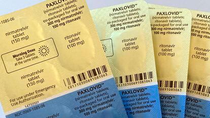 Doses of the anti-viral drug Paxlovid are displayed in New York, on Monday, Aug. 1, 2022.