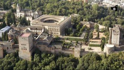 The Alhambra shown in the vídeo, with the ISIS flag in the top right corner.